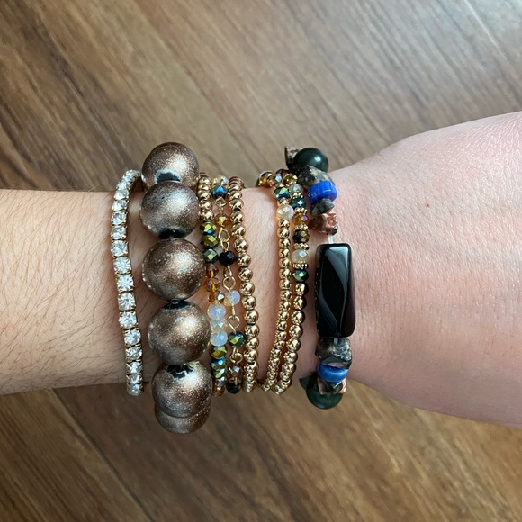 Set of bracelets - Picture 1 of 2